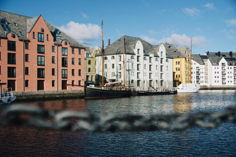 Brosundet, Alesund.